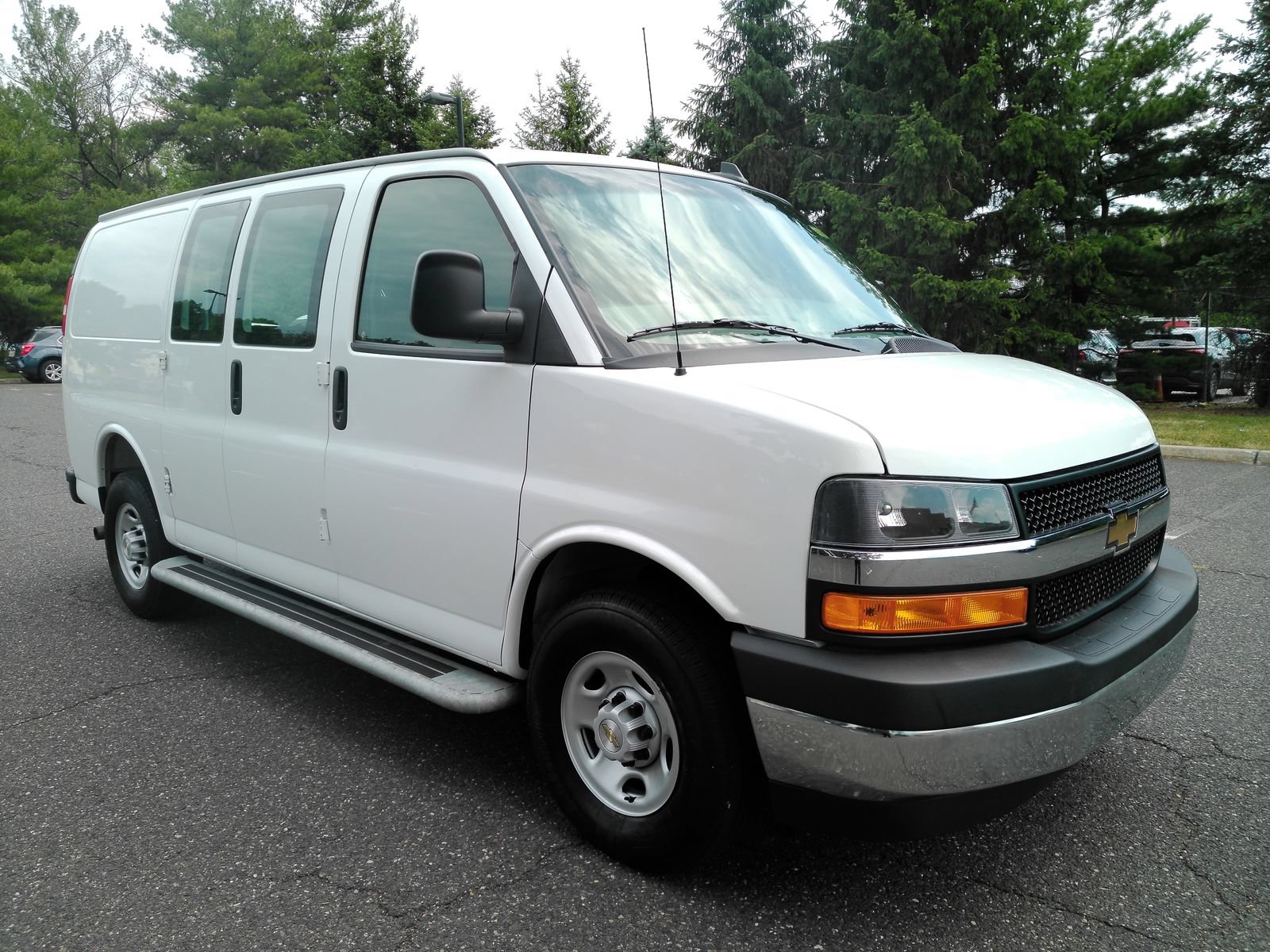 chevrolet express cargo 2025 1GCWGAFPXS1205788 image chevrolet express cargo 2025 1GCWGAFPXS1205788 image